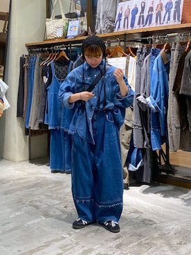 「niko and...（ニコアンド）の【NKJ 2025AW】REMAKE BARREL DENIM（デニムパンツ）」を使った、いくみさん（レディース・155cm）の夏コーディネート