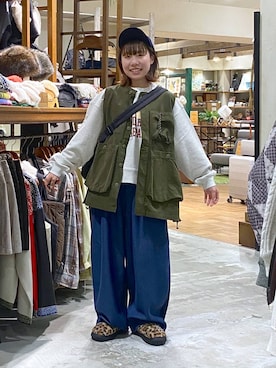 「アイテム（スリッポン）」を使った、いくみさん（レディース・155cm・20代）の秋コーディネート