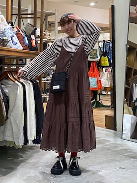 「niko and...（ニコアンド）のオリジナル2Pレースアップシューズ（その他シューズ、ブラック系）」を使った、いくみさん（レディース・155cm）の冬コーディネート