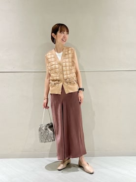 「アイテム（バングル/リストバンド）」を使った、藤田（fujita）さん（レディース・157cm）の秋コーディネート