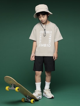 「アイテム（トップス）」を使った、ARCH&LINE Officialさん（キッズ・127cm）の春コーディネート