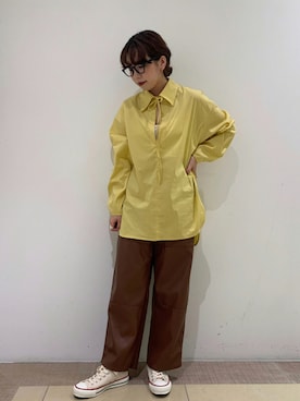 「CONVERSE TOKYO（コンバーストウキョウ）のアイテム」を使った、MIOさん（レディース・157cm）の秋コーディネート