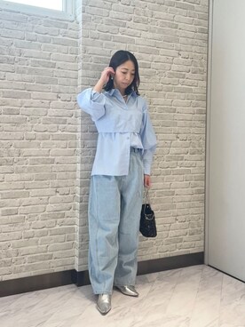 「GALLEST（ギャレスト）のビスチェSETフォルムシャツ（シャツ/ブラウス、ブルー系）」を使った、Mikoさん（レディース・157cm）の春コーディネート