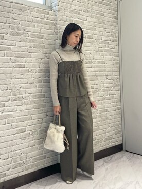 「GALLEST（ギャレスト）のガンクラブチェックワイドパンツ（その他パンツ、ベージュ系）」を使った、Mikoさん（レディース・157cm）の秋コーディネート