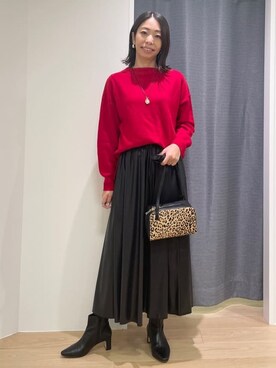 「INDIVI（インディヴィ）の【洗える／カシミヤ混】ボトルネック ドルマンスリーブニット（ニット/セーター、レッド系）」を使った、Mikoさん（レディース・157cm）の冬コーディネート