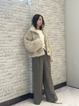 「GALLEST（ギャレスト）の2Wayドレープスリットニット（ニット/セーター、ホワイト系）」を使った、Mikoさん（レディース・157cm）の秋コーディネート