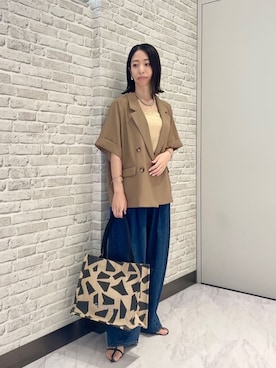 「GALLEST（ギャレスト）のアイテム（テーラードジャケット）」を使った、Mikoさん（レディース・157cm）の春コーディネート