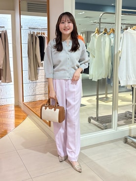「NOLLEY’S（ノーリーズ）の《セットアップ対応》ウォッシャブルストレッチツイル愛されセミワイドパンツ（その他パンツ、ピンク系）」を使った、Mihoさん（レディース・160cm）の春コーディネート