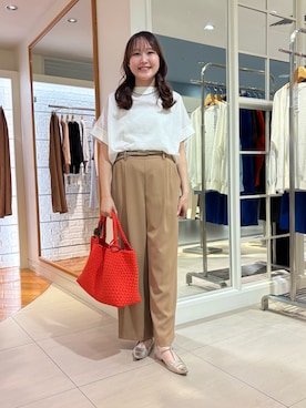 「NOLLEY’S（ノーリーズ）のアイテム（トップス）」を使った、Mihoさん（レディース・160cm）の春コーディネート