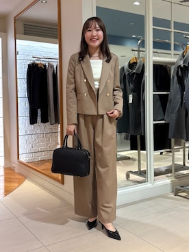 「NOLLEY’S Sophi（ノーリーズソフィ）の《セットアップ対応》ウォッシャブルウール混ツイルハイウエストワイドパンツ（その他パンツ）」を使った、Mihoさん（レディース・160cm）の秋コーディネート