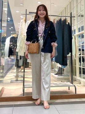 「春カラー」｜「アイテム（マウンテンパーカー）」を使った、Mihoさん（レディース・159cm）の春コーディネート