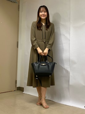 「お仕事スタイル」｜「アイテム（ワンピース/ドレス）」を使った、Mihoさん（レディース・159cm）の秋コーディネート