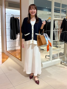「アイテム（バレッタ/ヘアクリップ）」を使った、Mihoさん（レディース・159cm）の秋コーディネート