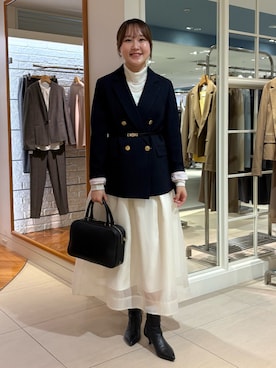 「アイテム（シュシュ）」を使った、Mihoさん（レディース・160cm）の冬コーディネート