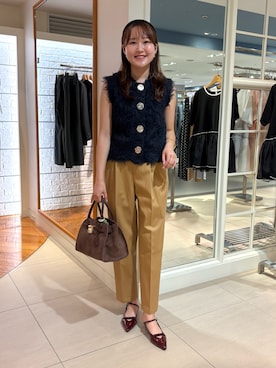 「アイテム（カチューシャ）」を使った、Mihoさん（レディース・159cm）の秋コーディネート