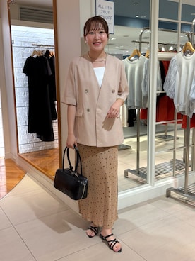 「アイテム（ノーカラージャケット）」を使った、Mihoさん（レディース・159cm）の夏コーディネート