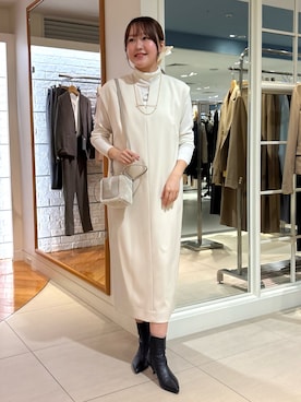 「アイテム（シュシュ）」を使った、Mihoさん（レディース・160cm）の冬コーディネート