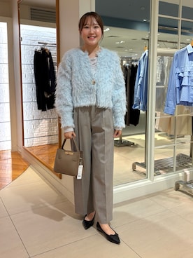 「アイテム（バレッタ/ヘアクリップ）」を使った、Mihoさん（レディース・159cm）の秋コーディネート