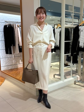 「アイテム（バレッタ/ヘアクリップ）」を使った、Mihoさん（レディース・159cm）の秋コーディネート
