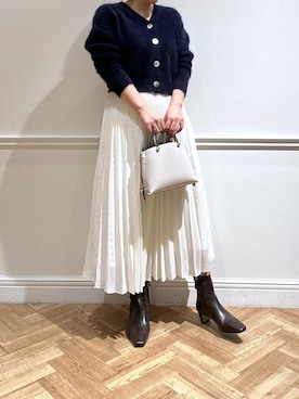 「ROPE'（ロペ）のスクエアドットプリントププリーツスカート（スカート）」を使った、sariさん（レディース・162cm）の秋コーディネート