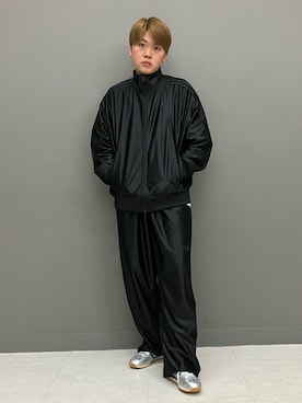 「adidas（アディダス）のカントリー OG / Country OG  / アディダスオリジナルス adidas Originals（スニーカー、シルバー系）」を使った、TRさん（メンズ・176cm）の冬コーディネート
