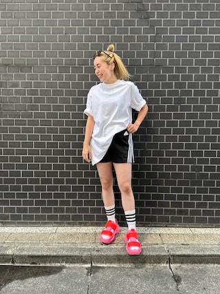 【Adidas】★旬コーデに映える編みショートTシャツ 1686117352_320.jpg