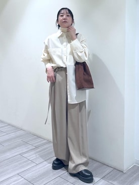 「アイテム（サンダル）」を使った、Fujimotoさん（レディース・155cm・30代）の秋コーディネート