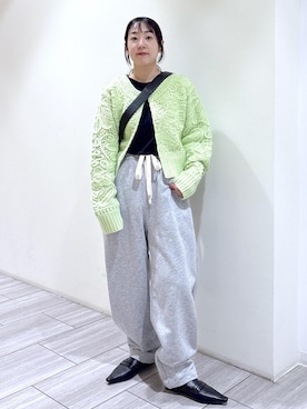 「アイテム（サンダル）」を使った、Fujimotoさん（レディース・155cm・30代）の冬コーディネート