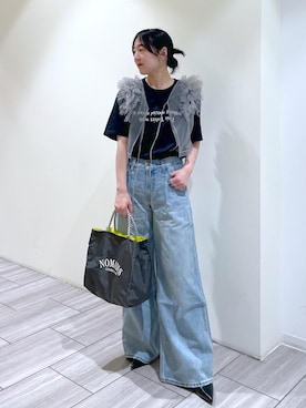 「Levis」｜「アイテム（その他シューズ）」を使った、Fujimotoさん（レディース・155cm）の春コーディネート