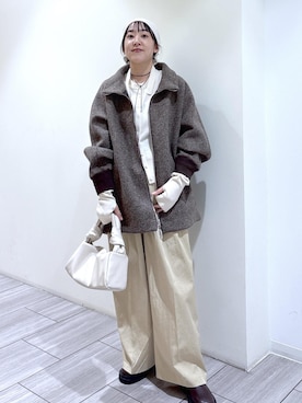 「ADAM ET ROPE'（アダムエロペ）のアイテム（ハンドバッグ）」を使った、Fujimotoさん（レディース・155cm）の秋コーディネート