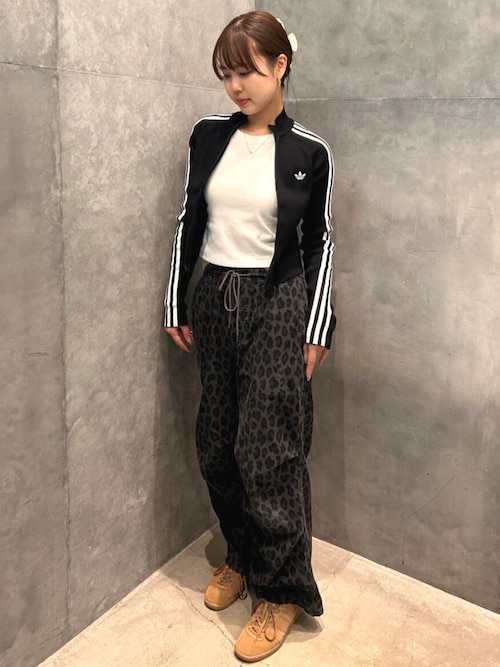 adidas トラックジャケット スリーストライプス トラックトップ アディダス クラシックス スリーストライプス トラックトップ