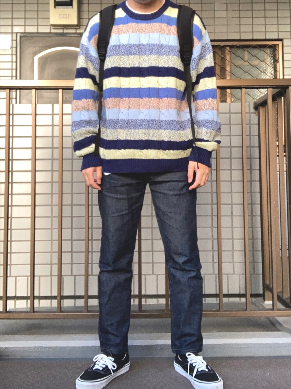 「秋のコーデ」｜「UNIQLOのアイテム（デニムパンツ、ブルー系）」を使った、マーマレードさん（メンズ・168cm）の秋コーディネートの1枚目の写真