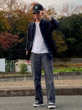 「アイテム（デジタル腕時計）」を使った、tomi🍡さん（メンズ・168cm）の冬コーディネート