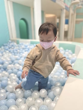 「アイテム（パーカー）」を使った、rrbaoさん（キッズ・90cm）の冬コーディネート