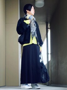 PRADA ブラック ボストンバッグ ストリート PRADA(プラダ) ボストンバッグ(メンズ) - 海外通販の