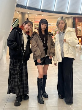 「PAGEBOY（ページボーイ）のサイドタックルーズウラケパンツ/イージーパンツ【4color・2size】（スウェットパンツ）」を使った、tagochiさん（レディース・159cm）の秋コーディネート