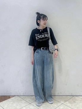 「PAGEBOY（ページボーイ）の【Casselini】メタリックショルダーバッグ（ショルダーバッグ、シルバー系）」を使った、tagochiさん（レディース・159cm）の春コーディネート