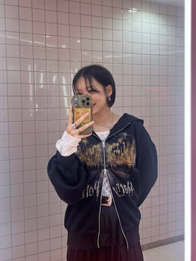 「PAGEBOY（ページボーイ）の〈接触冷感機能付き〉レザーライクフレアスカート（スカート、ブラック系）」を使った、tagochiさん（レディース・159cm）の秋コーディネート