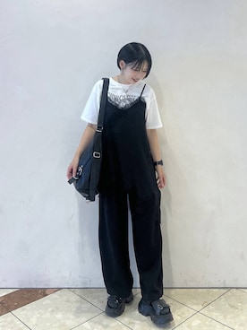 「PAGEBOY（ページボーイ）のマルチWAYバックルバッグ【500mlペットボトル収納可能/リュック/トート/斜めかけ出来る】（ショルダーバッグ、ブラック系）」を使った、tagochiさん（レディース・159cm）の夏コーディネート
