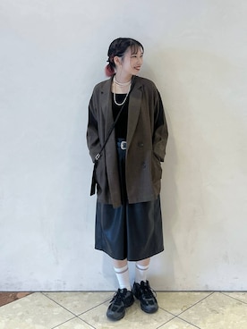 「アイテム（スマホグッズ）」を使った、tagochiさん（レディース・159cm）の秋コーディネート