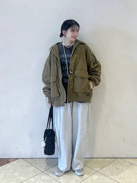 「アイテム（スウェットパンツ）」を使った、tagochiさん（レディース・159cm・30代）の秋コーディネート