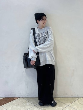 「PAGEBOY（ページボーイ）のダイバースエードスカート【セットアップ対応】（スカート、ブラック系）」を使った、tagochiさん（レディース・159cm）の秋コーディネート