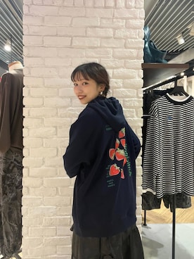 「アイテム（パーカー）」を使った、tagochiさん（レディース・159cm・30代）の夏コーディネート