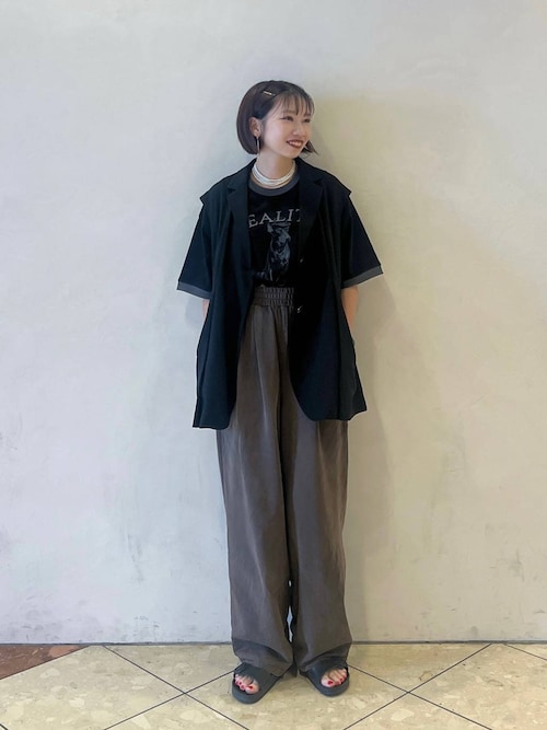 ロンページです。 EVEX by KRIZIA ベスト ジレ 「ウォッシャブル」パンチング