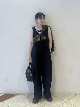 「PAGEBOY（ページボーイ）の【2WAY仕様】スタッズミニボストンバッグ（ショルダーバッグ、ブラック系）」を使った、tagochiさん（レディース・159cm）の夏コーディネート