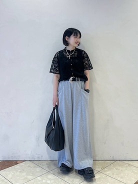 「PAGEBOY（ページボーイ）のWEB限定アイテム/レースバンドカラーシャツ（シャツ/ブラウス、ブラック系）」を使った、tagochiさん（レディース・159cm）の春コーディネート
