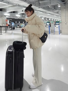 「CAFUNE（カフネ）のアイテム」を使った、tomokaさん（レディース・158cm）の冬コーディネート