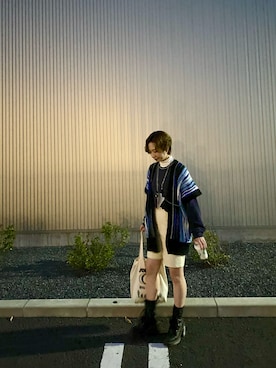 「ニットベスト」｜「アイテム（スウェット）」を使った、にはしみなみさん（レディース・166cm）の秋コーディネート