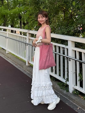 「アイテム（シュシュ）」を使った、ゆづきさん（レディース・160cm）の夏コーディネート