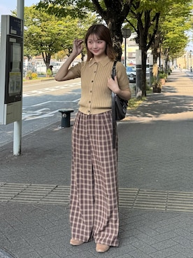 「アイテム（スニーカー）」を使った、ゆづきさん（レディース・160cm）の秋コーディネート